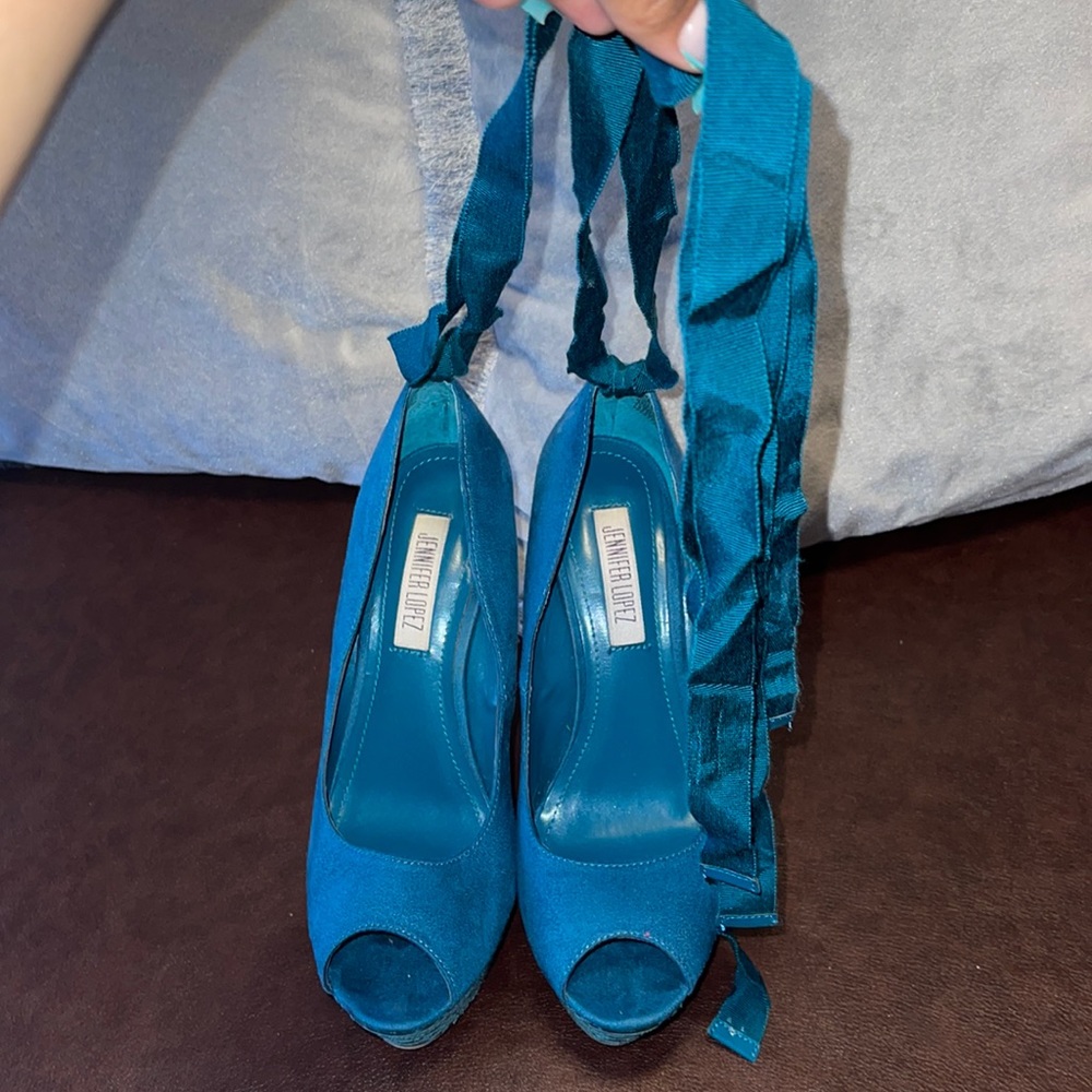 Jennifer Lopez. Color: turquoise. Size 8. Worn Once No Box!